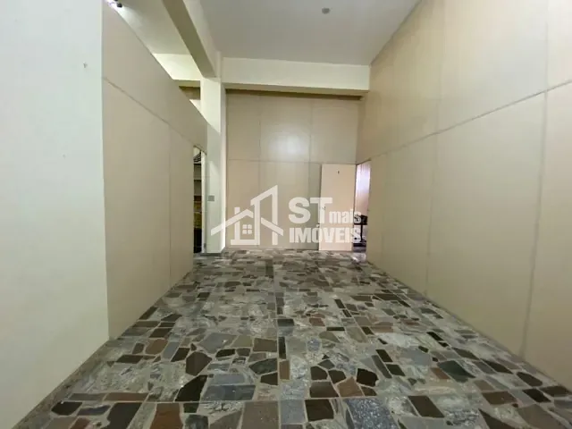 Galpão / Barracão com 630m², para alugar, no bairro Vila Buzato em Andradas