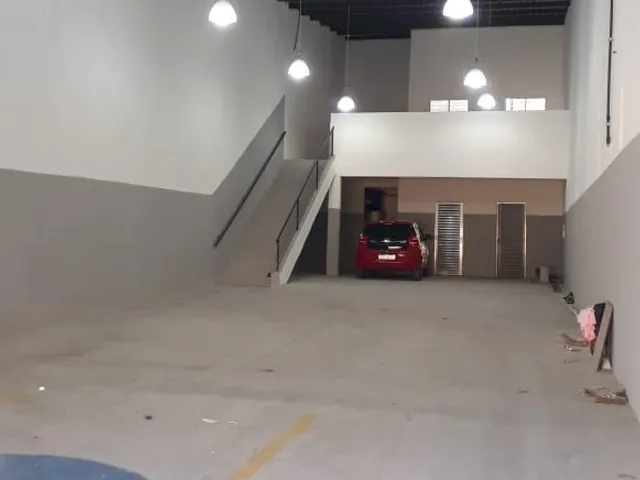 Galpão / Barracão com 225m², para alugar, no bairro Centro em São Bernardo do Campo