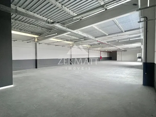 Galpão / Barracão com 1m², para alugar, no bairro Salto em Blumenau