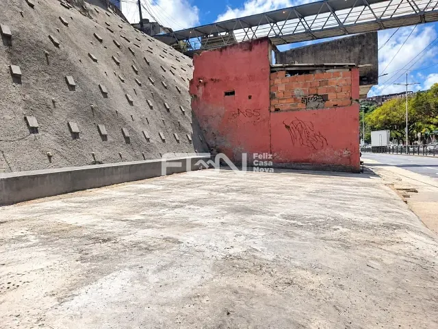 Galpão / Barracão à venda, no bairro Barris em Salvador