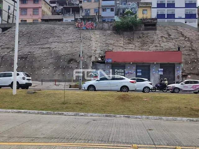 Galpão / Barracão à venda, no bairro Barris em Salvador