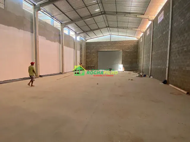 Galpão / Barracão com 350m² 1 quarto e 1 banheiro, para alugar, no bairro Macaúba em Teresina