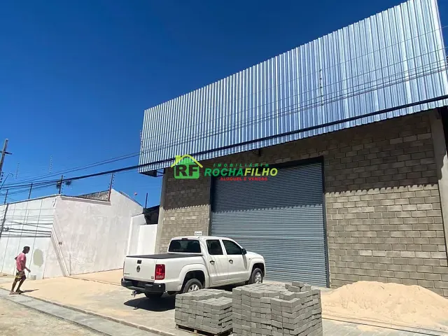 Galpão / Barracão com 350m² 1 quarto e 1 banheiro, para alugar, no bairro Macaúba em Teresina