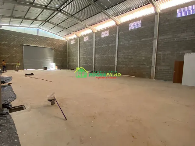 Galpão / Barracão com 350m² 1 quarto e 1 banheiro, para alugar, no bairro Macaúba em Teresina