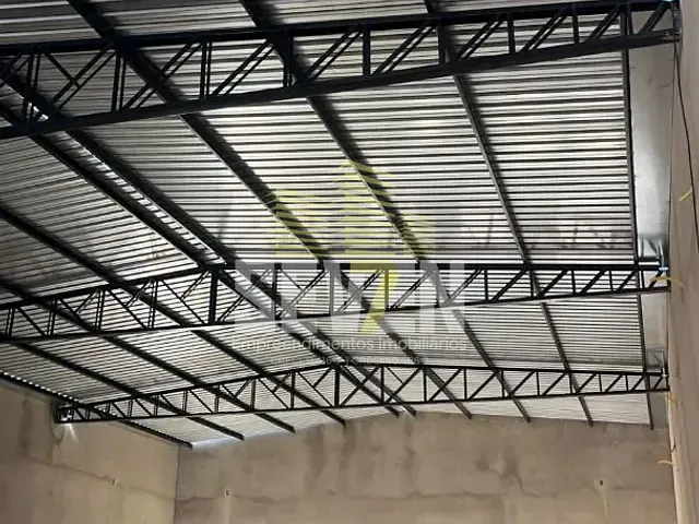 Galpão / Barracão com 484m², para alugar, no bairro Vila Engler em Bauru