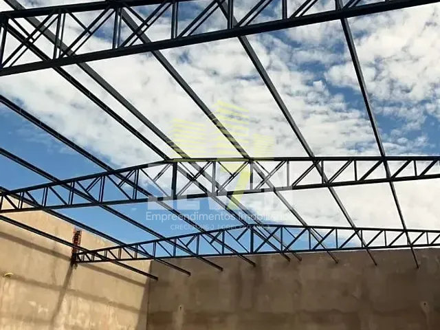 Galpão / Barracão com 484m², para alugar, no bairro Vila Engler em Bauru