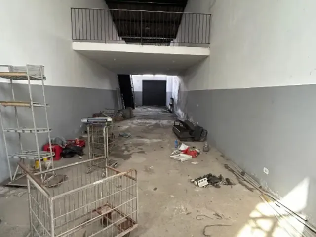 Galpão / Barracão com 250m², à venda, no bairro Cambuci em São Paulo