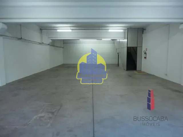Galpão / Barracão com 1000m², para alugar, no bairro Tamboré em Barueri
