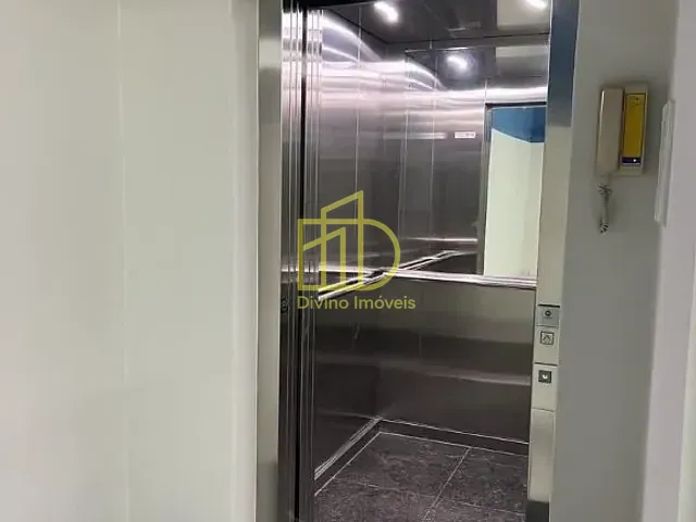 Galpão / Barracão com 3900m², à venda ou para alugar, no bairro Vila Barão em Sorocaba