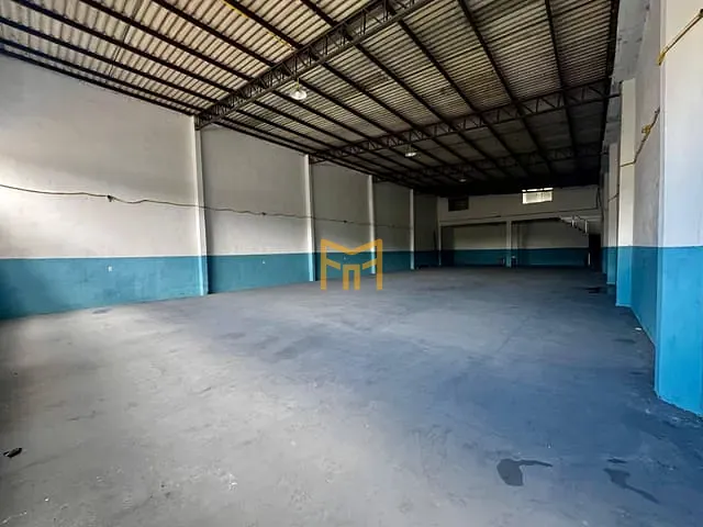 Galpão / Barracão à venda ou para alugar, no bairro Castanheira em Belém