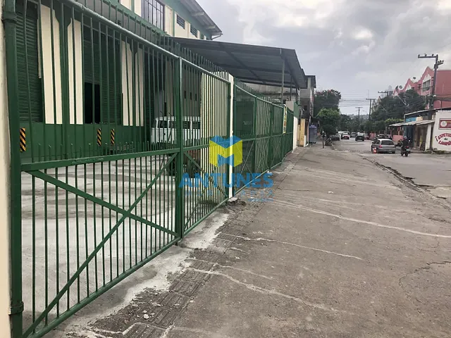 Galpão / Barracão com 2325m², para alugar, no bairro Várzea em Recife