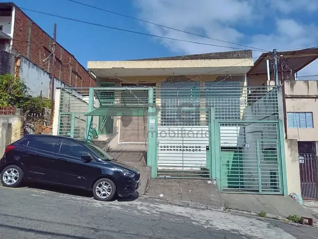 Galpão / Barracão com 680m², à venda, no bairro Parque Peruche em São Paulo