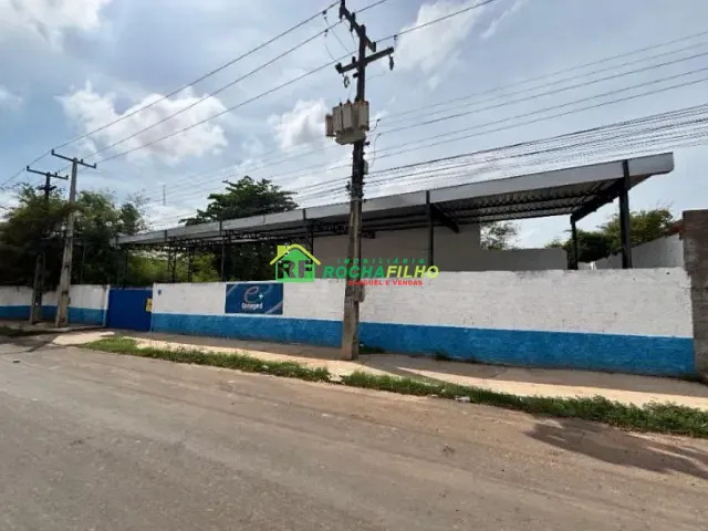 Galpão / Barracão com 475m², para alugar, no bairro Distrito Industrial em Teresina