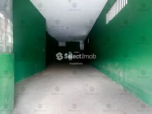 Galpão / Barracão com 357m², à venda, no bairro Vila Santa Cecília em Mauá