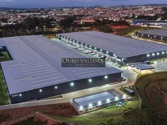 Galpão / Barracão com 8513m², para alugar, no bairro Cumbica em Guarulhos