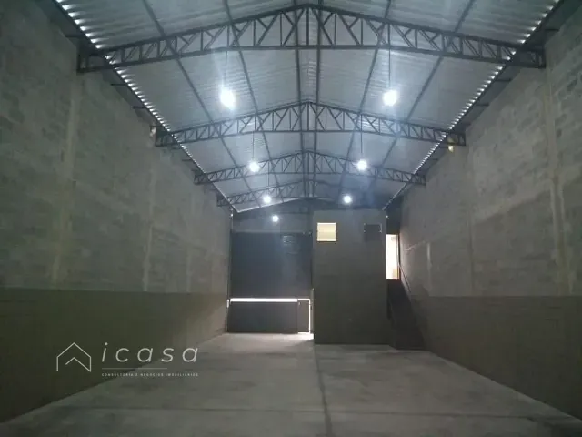 Galpão / Barracão com 300m², para alugar, no bairro Residencial Esperança em Caçapava