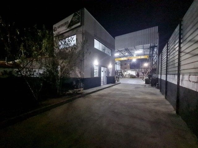 Foto do Galpão / Barracão - Galpão, 255 m² - venda por R$ 1.000.000,00 ou aluguel por R$ 6.800,00/mês - Jardim Flórida - Jacareí/SP | INDEPENDENCE NEGOCIOS IMOBILIARIOS LTDA