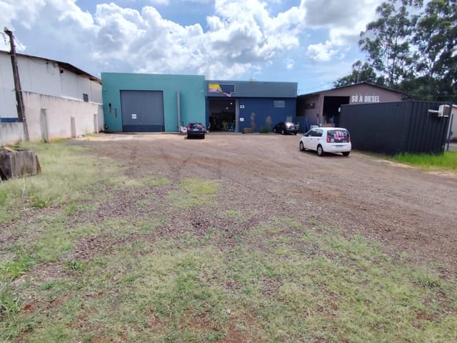 Foto do Galpão / Barracão - Galpão / Barracão à venda, Núcleo Habitacional Adriano Correia, Apucarana, PR | J. Mareze Imóveis Ltda