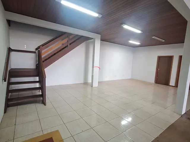 Galpão / Barracão para alugar, no bairro Antares em Londrina