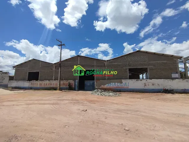 Galpão / Barracão 1 quarto e 1 banheiro, para alugar, no bairro Brasilar em Teresina