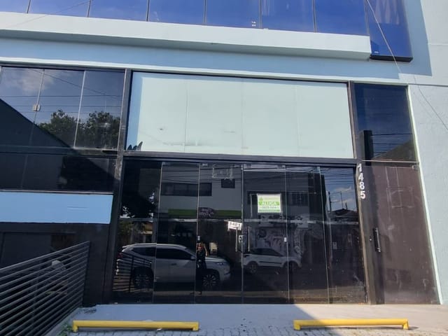 Galpão / Barracão para alugar, no bairro Vila Tenente Vasconcelos em São João da Boa Vista
