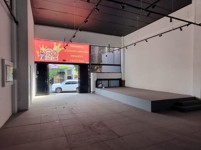Galpão / Barracão para alugar, no bairro Vila Tenente Vasconcelos em São João da Boa Vista