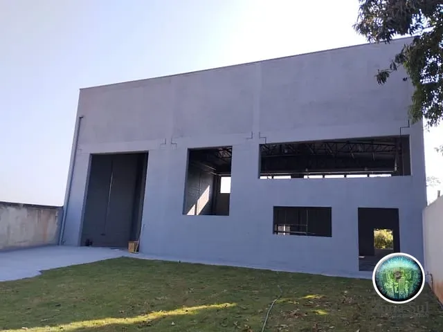 Galpão / Barracão com 364m², para alugar, no bairro Ipanema do Meio em Sorocaba
