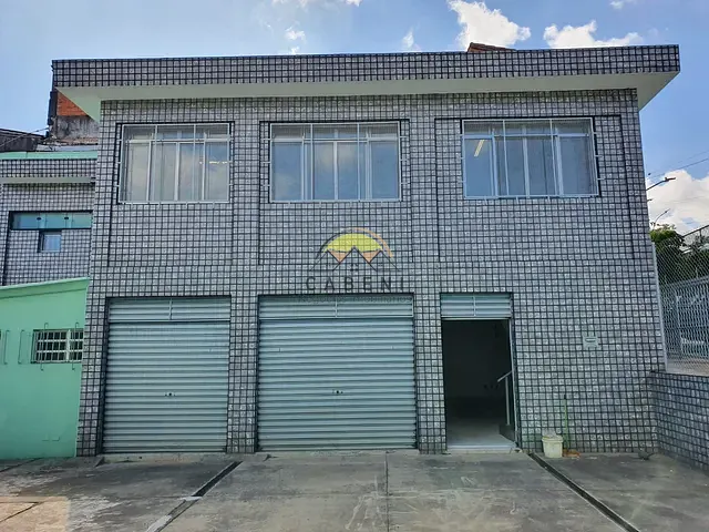 Galpão / Barracão com 320m², para alugar, no bairro Vila Ribeiro de Barros em São Paulo