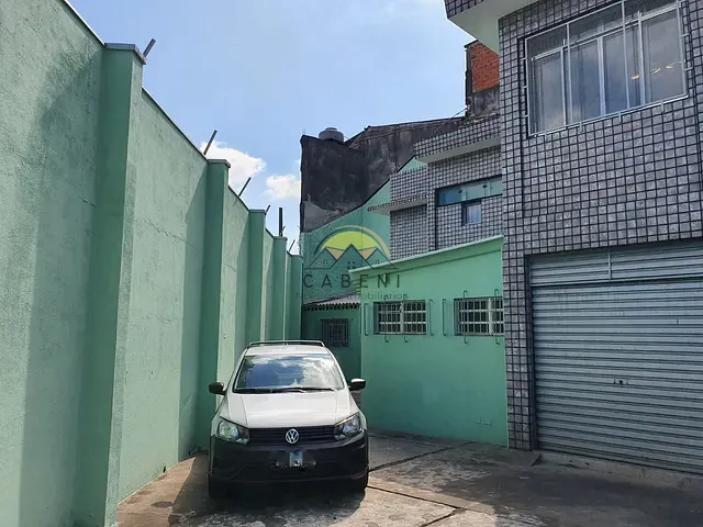Galpão / Barracão com 320m², para alugar, no bairro Vila Ribeiro de Barros em São Paulo
