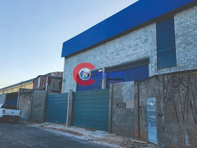 Galpão / Barracão com 2000m², para alugar, no bairro Jardim Nossa Senhora Aparecida em Guarulhos