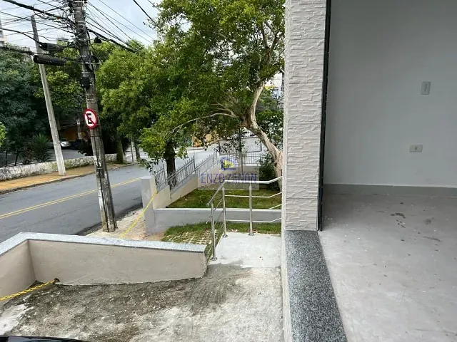 Galpão / Barracão com 200m², para alugar, no bairro Vila Lusitânia em São Bernardo do Campo