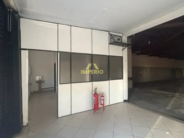 Galpão / Barracão com 150m², para alugar, no bairro Jardim Paraíso em Salto
