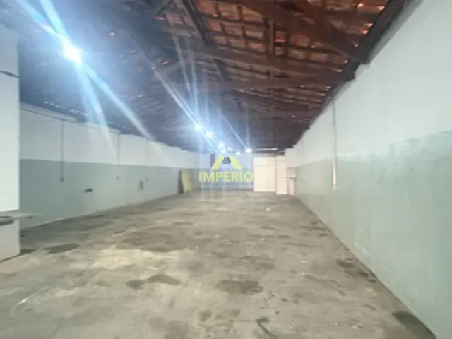 Galpão / Barracão com 150m², para alugar, no bairro Jardim Paraíso em Salto