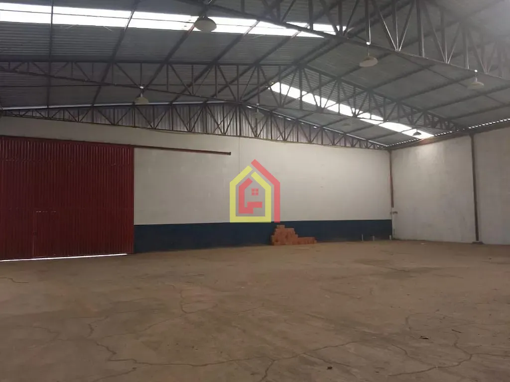 Comercial para alugar com 2 banheiros e 500m² no Bom Planalto, Marabá (PA) — foto 6 de 7