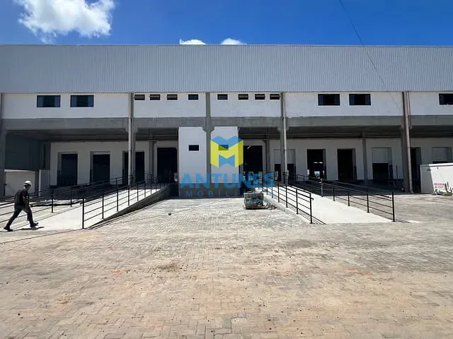 Galpão / Barracão com 1376m², para alugar, no bairro Prazeres em Jaboatão dos Guararapes