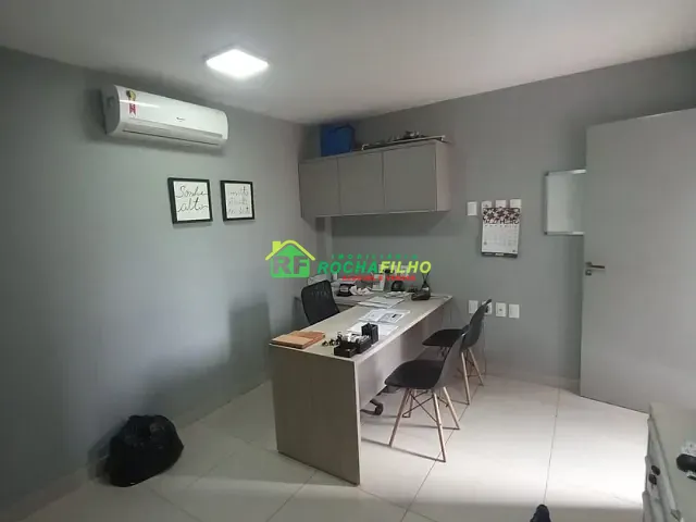 Galpão / Barracão com 600m², para alugar, no bairro Nenhum em Nenhum