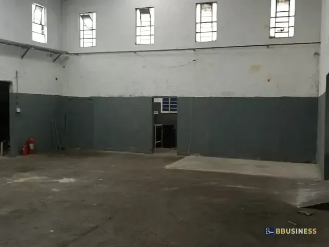 Galpão / Barracão para alugar, no bairro Parque Capuava em Santo André