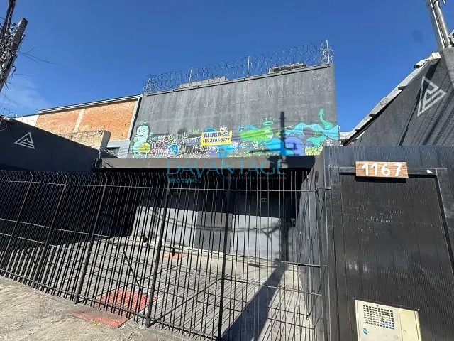 Galpão / Barracão com 645m², para alugar, no bairro Vila Leopoldina em São Paulo