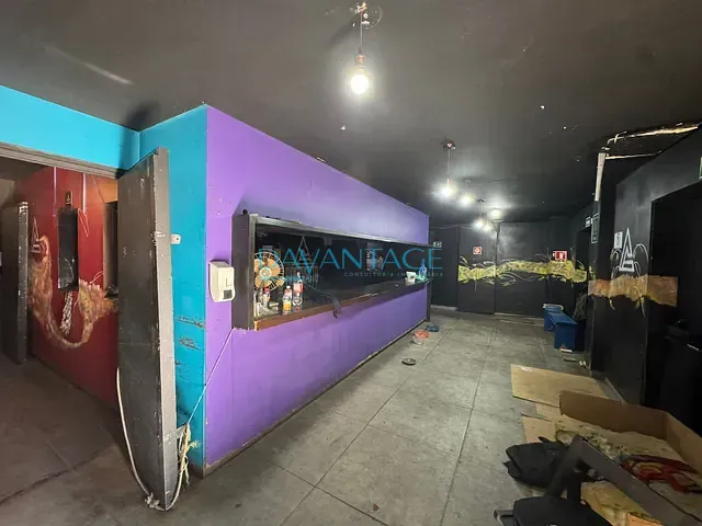Galpão / Barracão com 645m², para alugar, no bairro Vila Leopoldina em São Paulo
