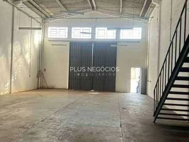 Galpão / Barracão com 250m², à venda, no bairro Jardim Nova Manchester em Sorocaba