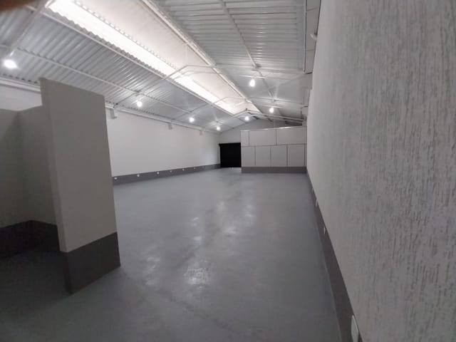 Foto do Galpão / Barracão - Galpão, 230 m² - venda por R$ 900.000,00 ou aluguel por R$ 5.900,00/mês - São João - Jacareí/SP | RUSSI IMÓVEIS