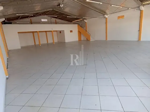 Galpão / Barracão para alugar, no bairro praça em Tijucas