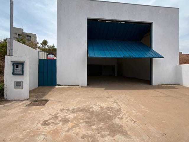 Galpão / Barracão com 306m², à venda ou para alugar, no bairro Jardim Doutor Ottoni em Poços de Caldas