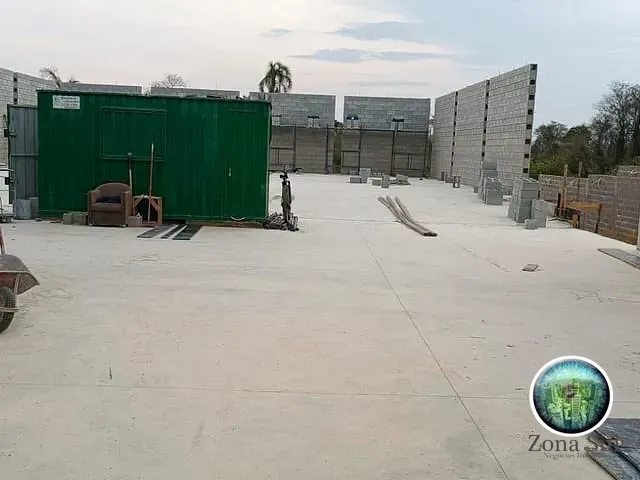 Galpão / Barracão para alugar, no bairro Iporanga em Sorocaba