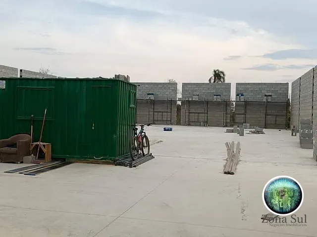 Galpão / Barracão para alugar, no bairro Iporanga em Sorocaba