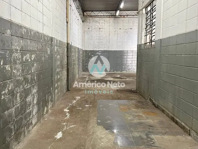 Galpão / Barracão com 623m², para alugar, no bairro Jardim Independência em São Paulo