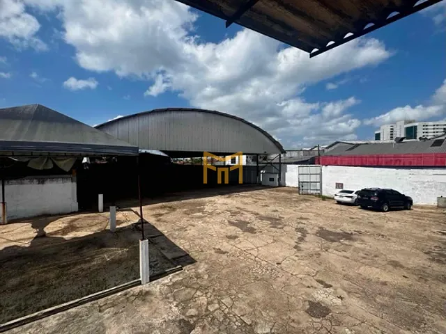 Galpão / Barracão à venda ou para alugar, no bairro Castanheira em Belém