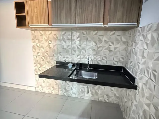 Galpão / Barracão com 300m², à venda, no bairro Jardim Piazza di Roma em Sorocaba