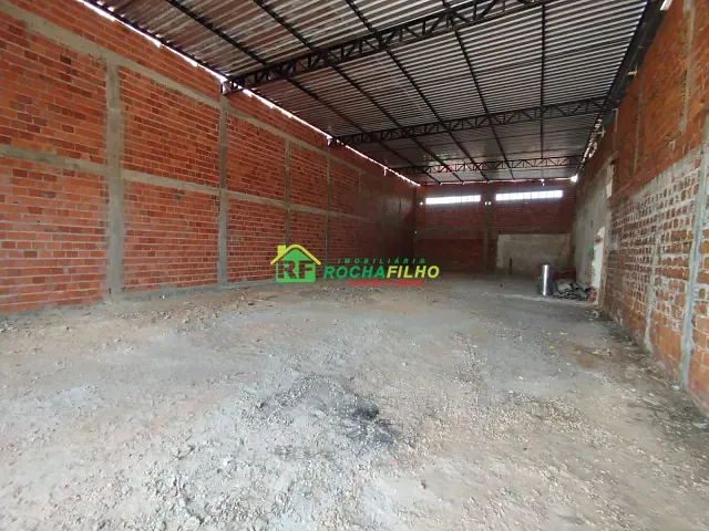 Galpão / Barracão com 300m² 1 quarto e 1 banheiro, para alugar, no bairro Parque Ideal em Teresina
