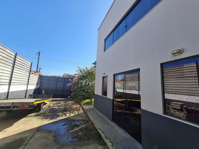 Foto do Galpão / Barracão - Galpão / Barracão à venda e locação 412M², Jardim Flórida, Jacareí - SP | RUSSI IMÓVEIS